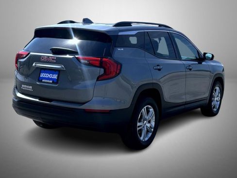 Used 2018 GMC Terrain SLE w/ Driver Convenience Package FWD image 5