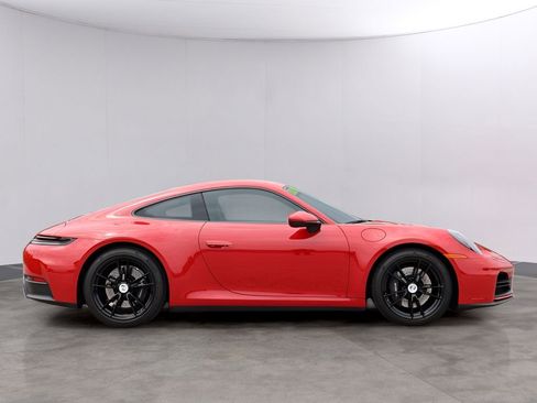 Certified 2025 Porsche 911 Carrera RWD image 9