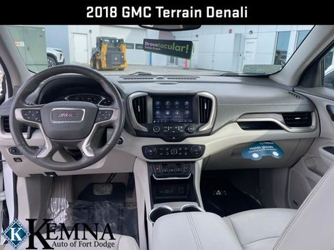 Used 2018 GMC Terrain Denali w/ Advanced Safety Package image 15