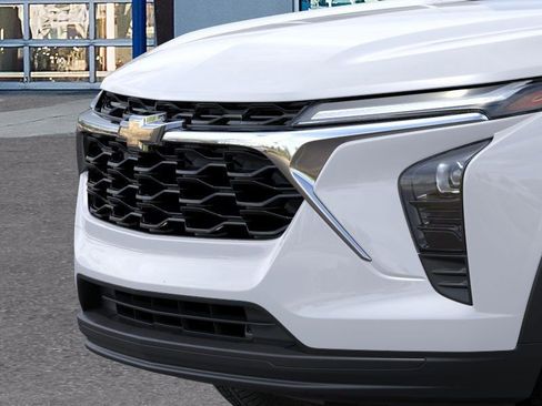 New 2026 Chevrolet Trax LS FWD image 13