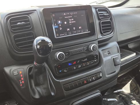 Used 2023 RAM ProMaster 2500 FWD image 25