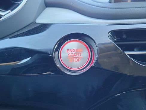 Certified 2025 Acura MDX w/ Technology Package image 15