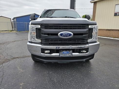 Used 2017 Ford F250 XL w/ Power Equipment Group AWD/4WD image 27