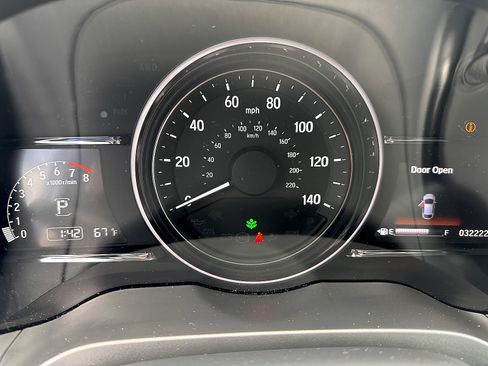 Used 2022 Honda HR-V EX-L image 17