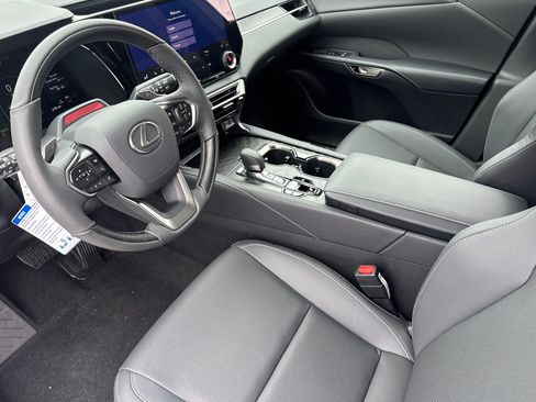 New 2026 Lexus RX 350h AWD/4WD image 10