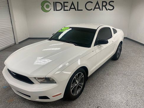Used 2011 Ford Mustang Coupe w/ 101A Rapid Spec Order Code image 1