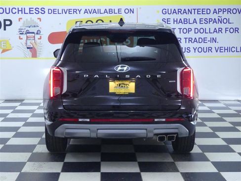 Used 2023 Hyundai Palisade Limited AWD/4WD image 7