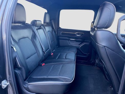 Used 2024 RAM 1500 Laramie image 28