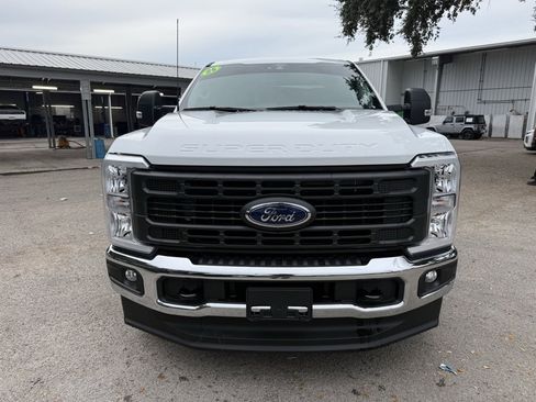 Used 2025 Ford F350 XL w/ 360-Degree Camera Package image 8