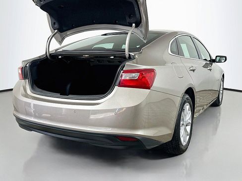 Used 2025 Chevrolet Malibu LT FWD image 25