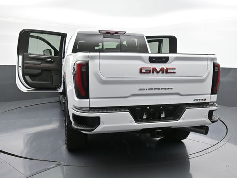 Used 2024 GMC Sierra 2500 AT4 w/ AT4 Premium Plus Package image 40
