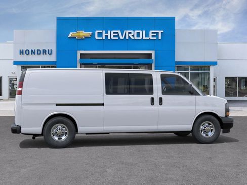 New 2025 Chevrolet Express 2500 Extended w/ Driver Convenience Package image 5