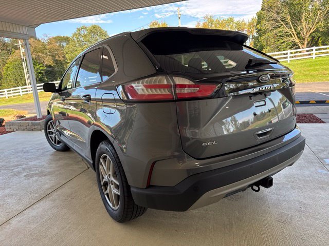 Used 2023 Ford Edge SEL w/ Convenience Package AWD/4WD image 8