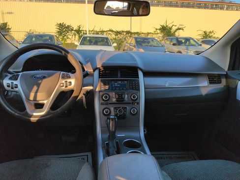 Used 2014 Ford Edge SEL FWD image 13