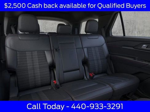 New 2026 Ford Explorer ST-Line w/ ST-Line Street Pack image 12