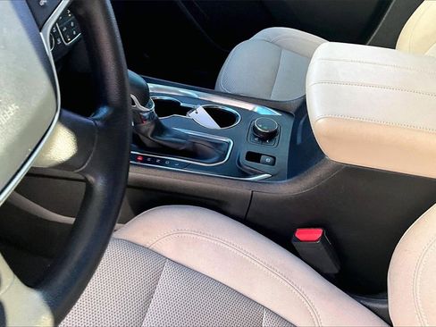 Used 2023 Chevrolet Traverse LS w/ Safety Package image 18