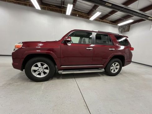 Used 2010 Toyota 4Runner 4WD image 5