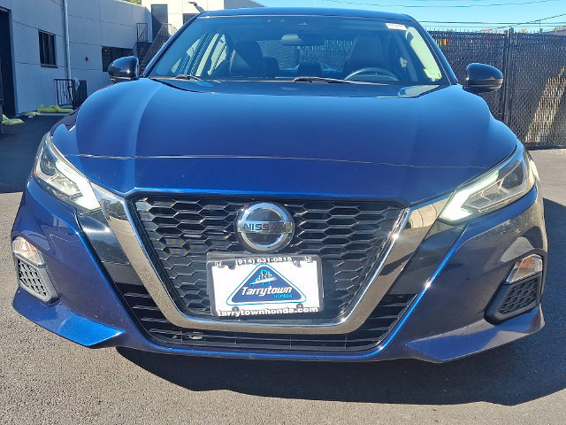 Used 2020 Nissan Altima 2.5 SR w/ Premium Package AWD/4WD image 2
