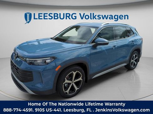 New 2026 Volkswagen Tiguan SE image 14