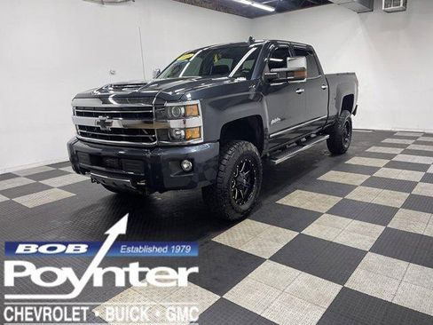 Used 2018 Chevrolet Silverado 2500 High Country w/ Duramax Plus Package AWD/4WD image 1