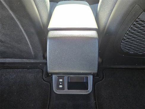 Used 2025 Kia K4 EX image 10