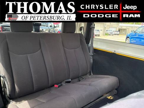 Used 2015 Jeep Wrangler Sport AWD/4WD image 23
