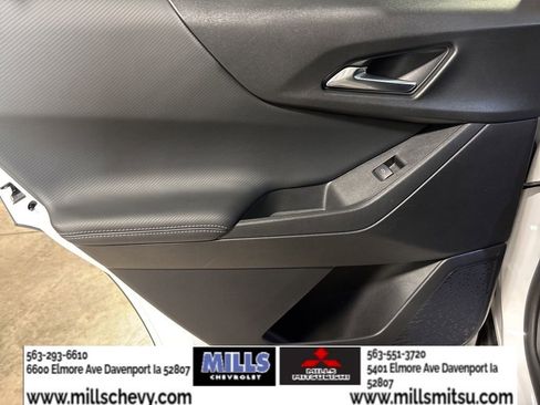 Certified 2025 Chevrolet Equinox LT image 11