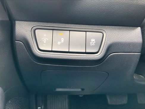 Certified 2023 Kia Forte LXS w/ LXS Technology Package FWD image 30