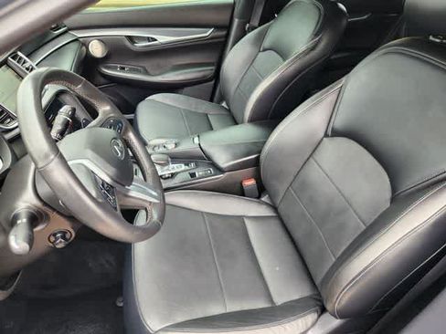 Used 2023 INFINITI QX55 Essential AWD/4WD image 11