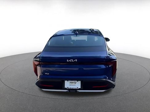 Used 2025 Kia K4 LXS image 12