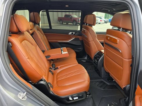 Used 2025 BMW X7 M60i w/ Executive Package AWD/4WD image 12