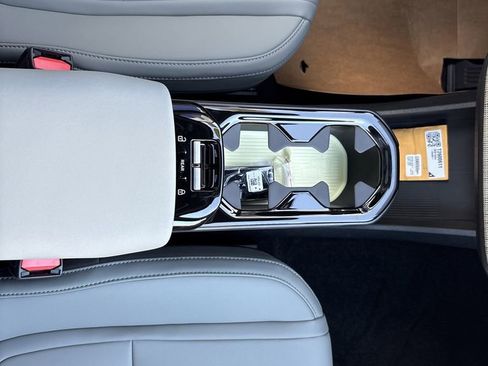 New 2026 Volvo EX30 Cross Country Ultra image 15