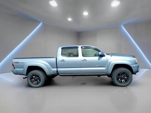 Used 2014 Toyota Tacoma 4x4 Double Cab image 19