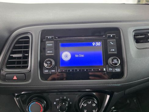 Used 2022 Honda HR-V LX image 26