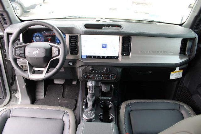 New 2026 Ford Bronco Outer Banks AWD/4WD image 10