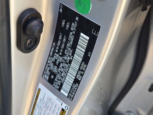 Used 2018 Toyota 4Runner SR5 Premium image 33