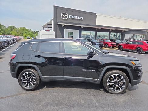 Used 2023 Jeep Compass Limited AWD/4WD image 6