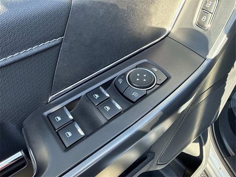 Used 2024 Ford F150 XLT w/ Mobile Office Package image 9