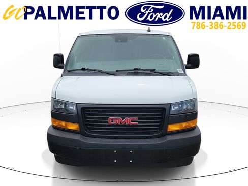 Used 2020 GMC Savana 2500 Extended w/ Driver Convenience Package RWD image 2