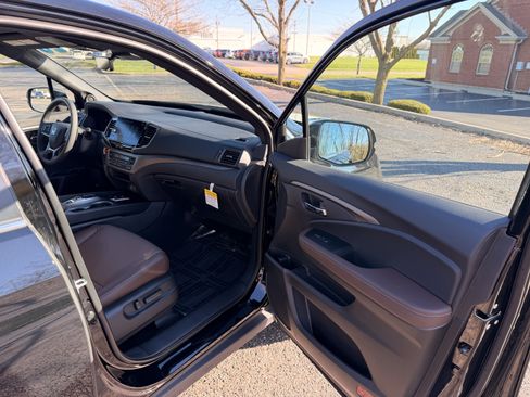 Used 2026 Honda Ridgeline RTL image 16