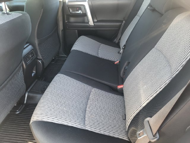 Used 2023 Toyota 4Runner SR5 AWD/4WD image 23