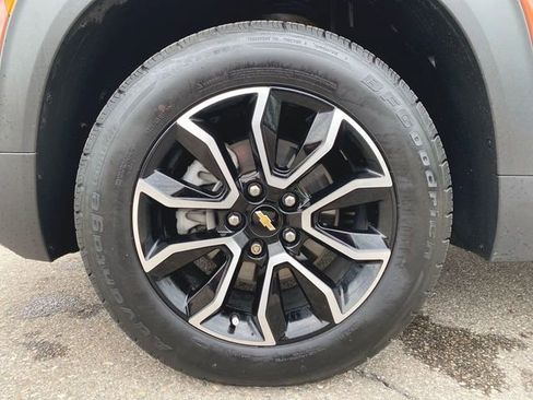 Used 2021 Chevrolet TrailBlazer ACTIV w/ Sun and Liftgate Package AWD/4WD image 33