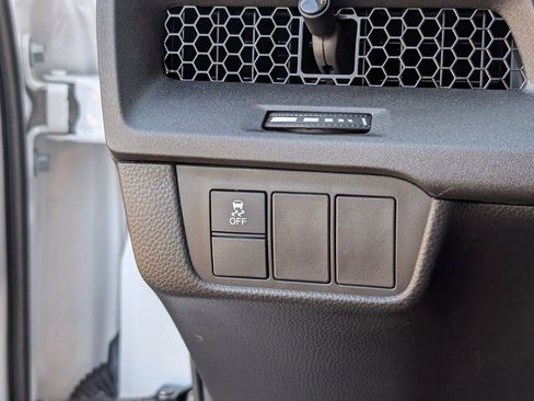 Used 2024 Honda CR-V EX image 33