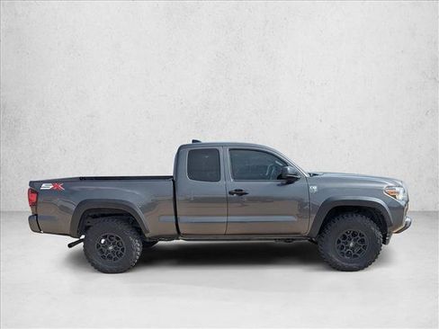Used 2021 Toyota Tacoma SR w/ SX Package RWD image 3