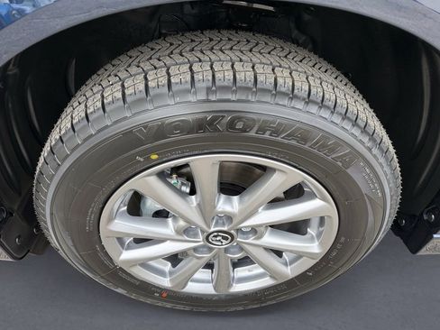 New 2025 MAZDA CX-5 AWD 2.5 S w/ Preferred Package image 5