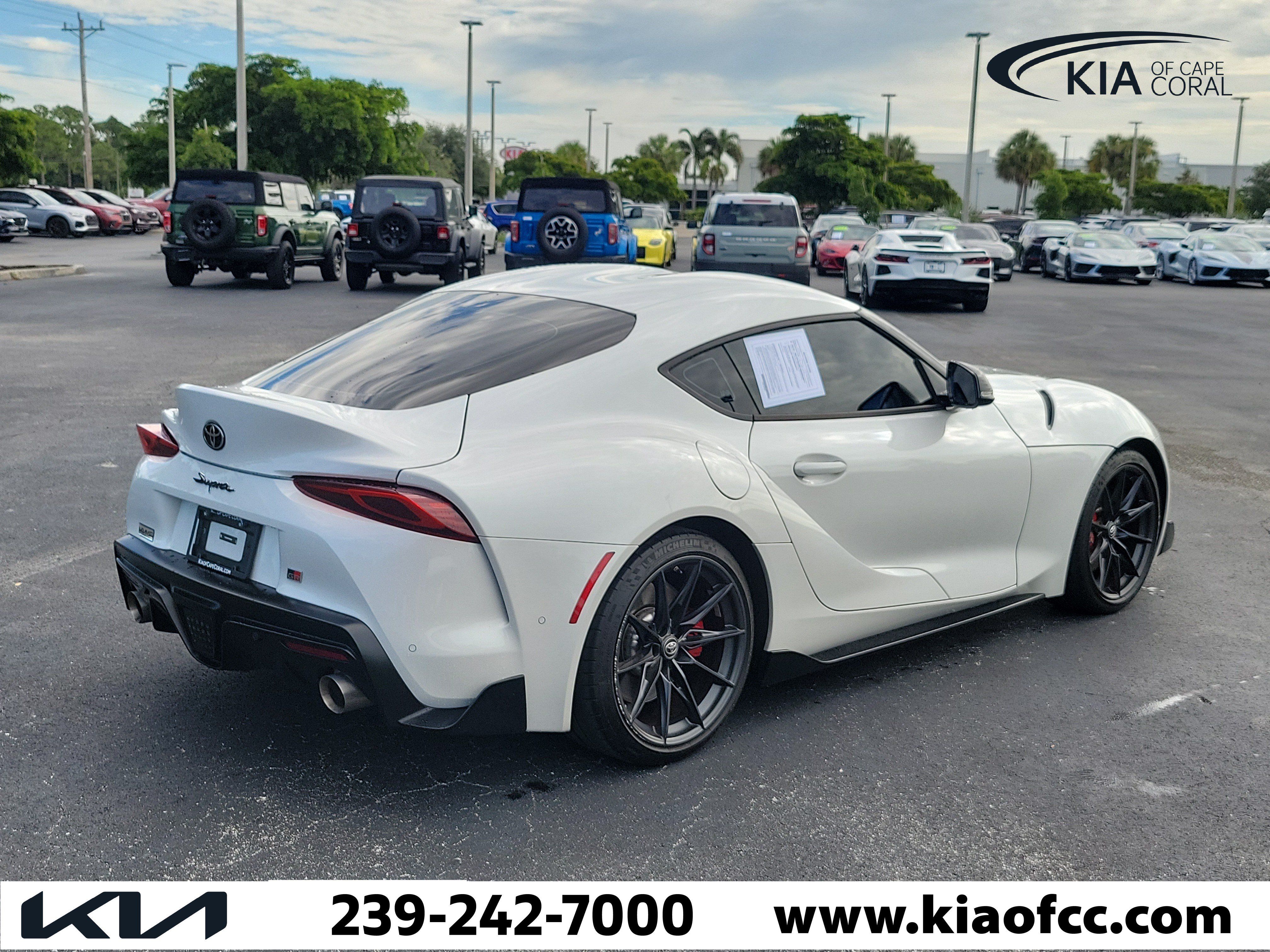 Used 2025 Toyota Supra Premium w/ Driver Assist Package RWD image 7