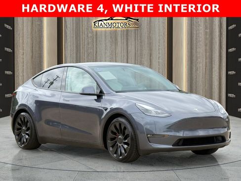 Used 2023 Tesla Model Y Performance AWD/4WD image 1