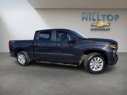 Used 2023 Chevrolet Silverado 1500 Custom image 3
