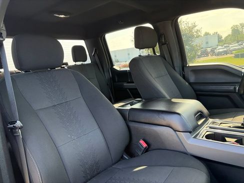 Used 2018 Ford F150 XLT w/ Equipment Group 302A Luxury AWD/4WD image 26