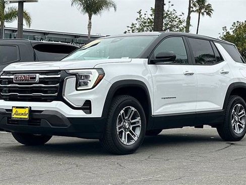 New 2025 GMC Terrain Elevation image 8